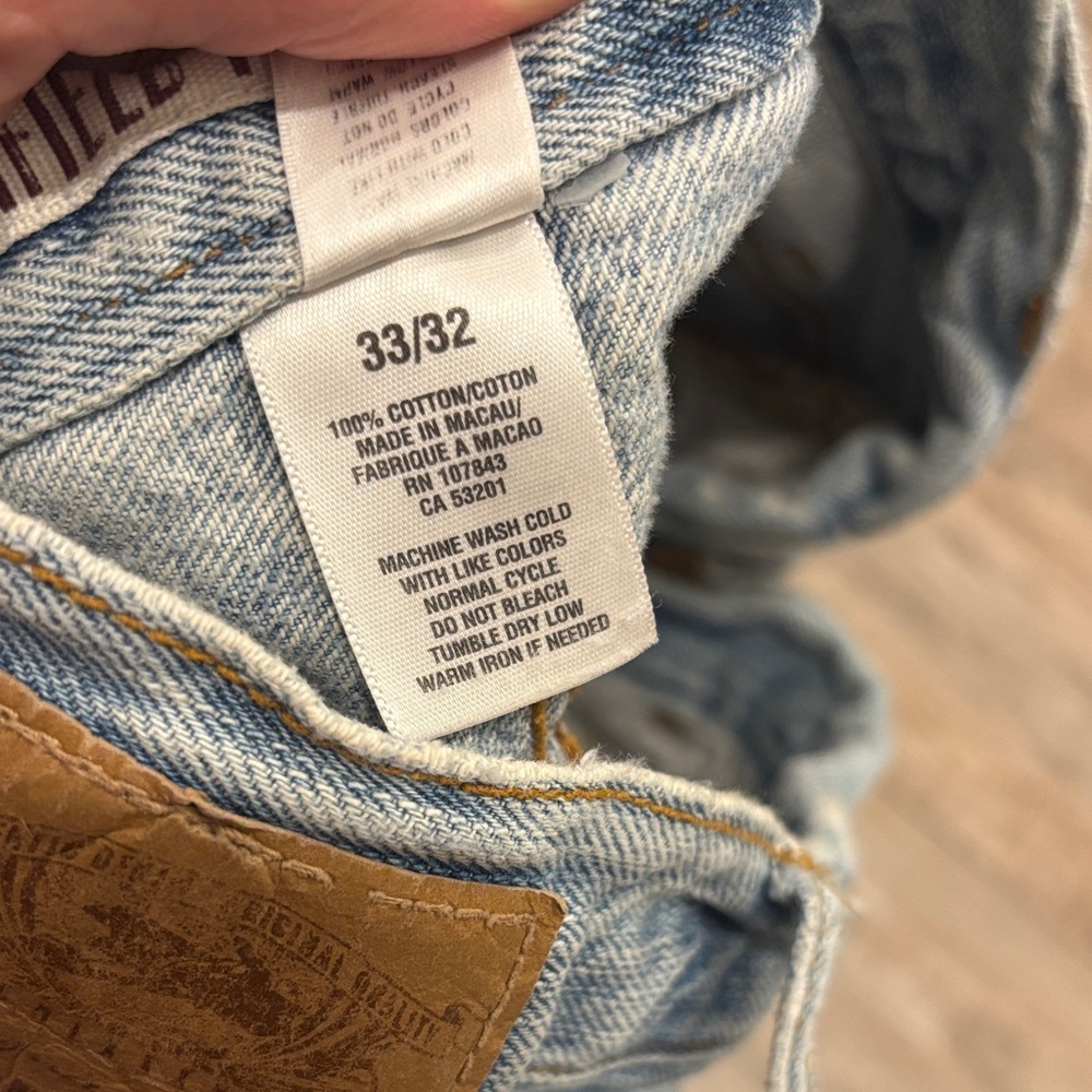 Aeropostale Men’s 33/32 Light Blue Distressed Jeans - Picture 8 of 8